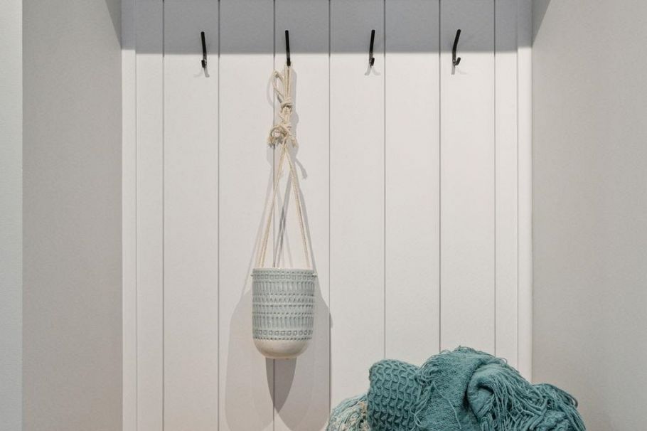 887 Frederick Road North Vancouver, BC - 15