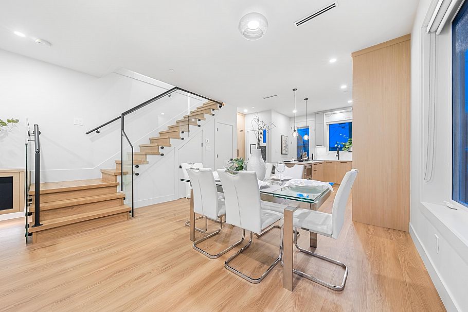 1810 E 55th Avenue Vancouver, BC - 9