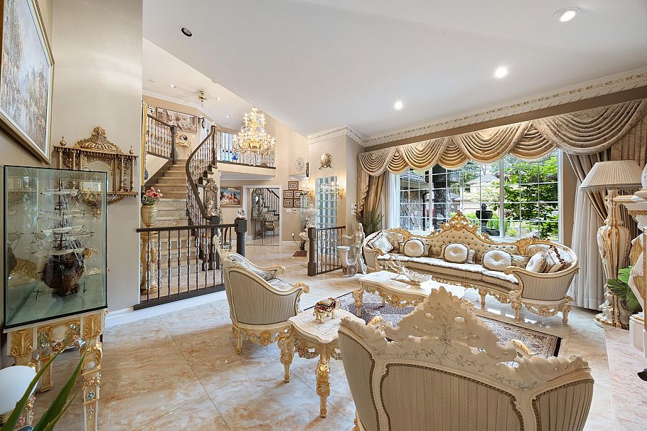 1766 Emerson Court North Vancouver, BC - 4