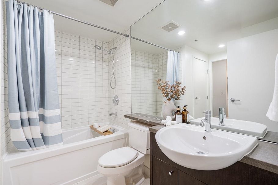 310 750 W 12th Avenue Vancouver, BC - 19