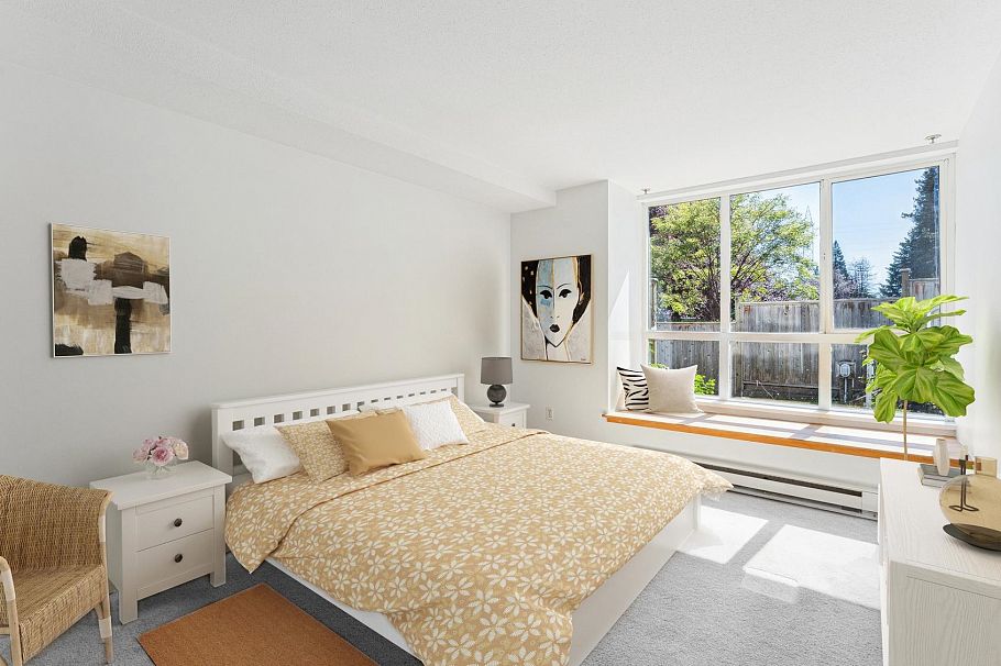 1 995 Lynn Valley Road North Vancouver, BC - 16