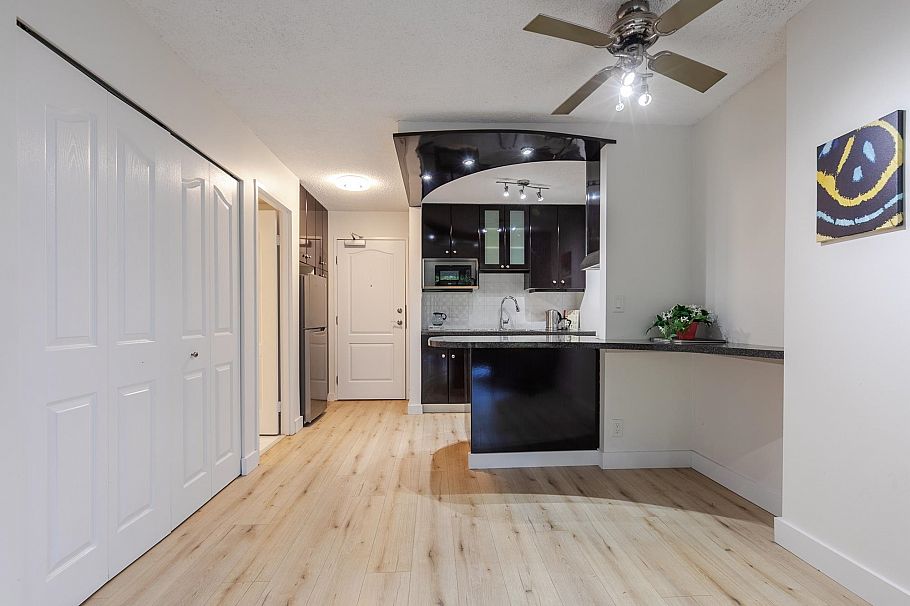 904 2012 Fullerton Avenue North Vancouver, BC - 26