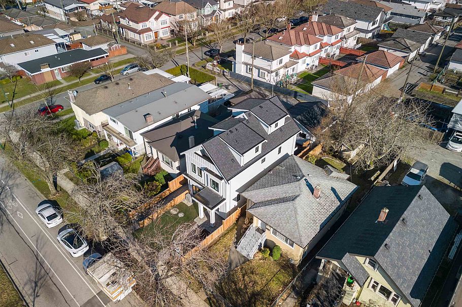 4014 Rupert Street Vancouver, BC - 25