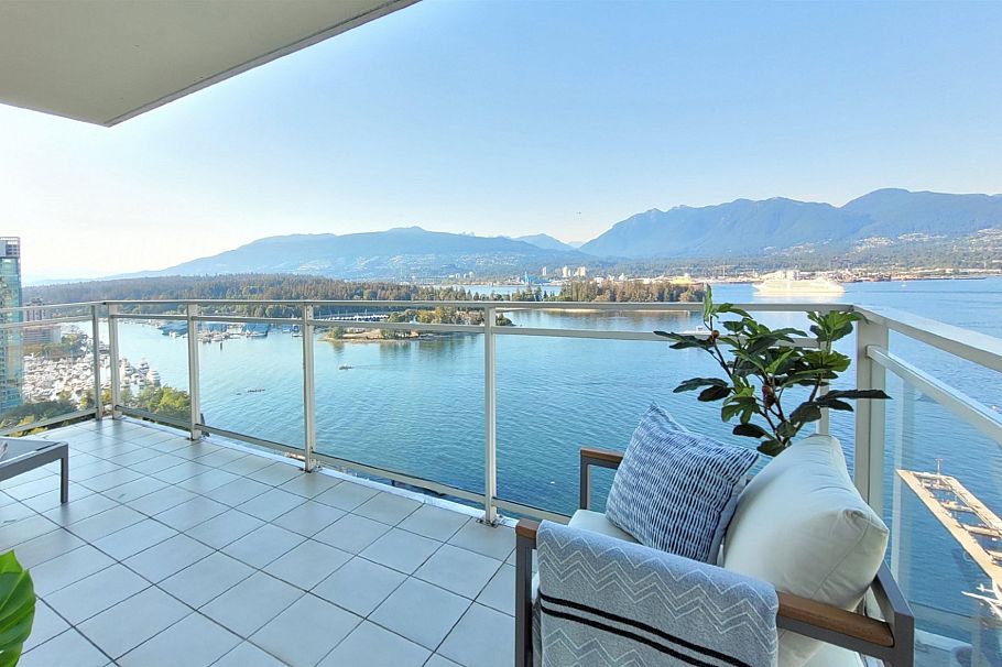 2202 1139 W Cordova Street Vancouver, BC - 32