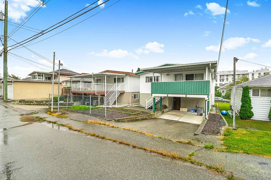 85 W 63rd Avenue Vancouver, BC - 34