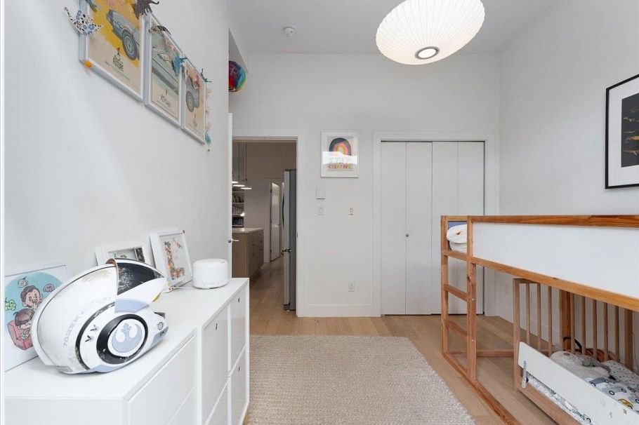 352 E 7th Avenue Vancouver, BC - 18