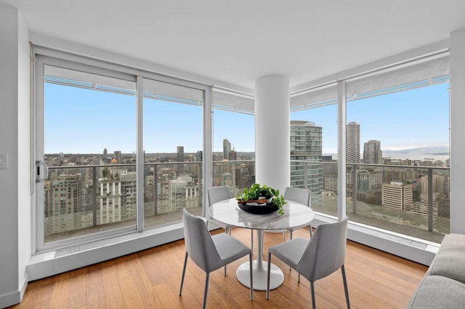 4202 777 Richards Street Vancouver, BC - 6