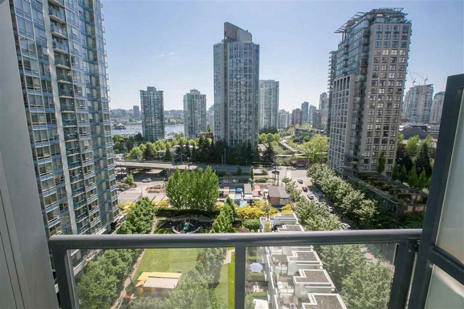 1201 928 Beatty Street Vancouver, BC - 5