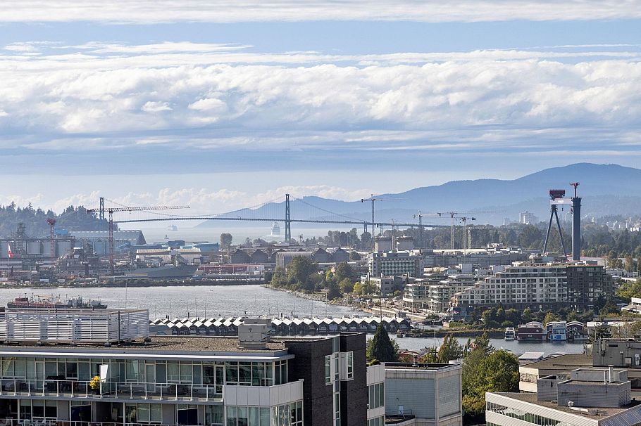 1907 138 E Esplanade Esplanade North Vancouver, BC - 5