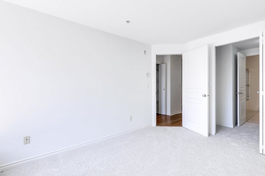 1 995 Lynn Valley Road North Vancouver, BC - 19