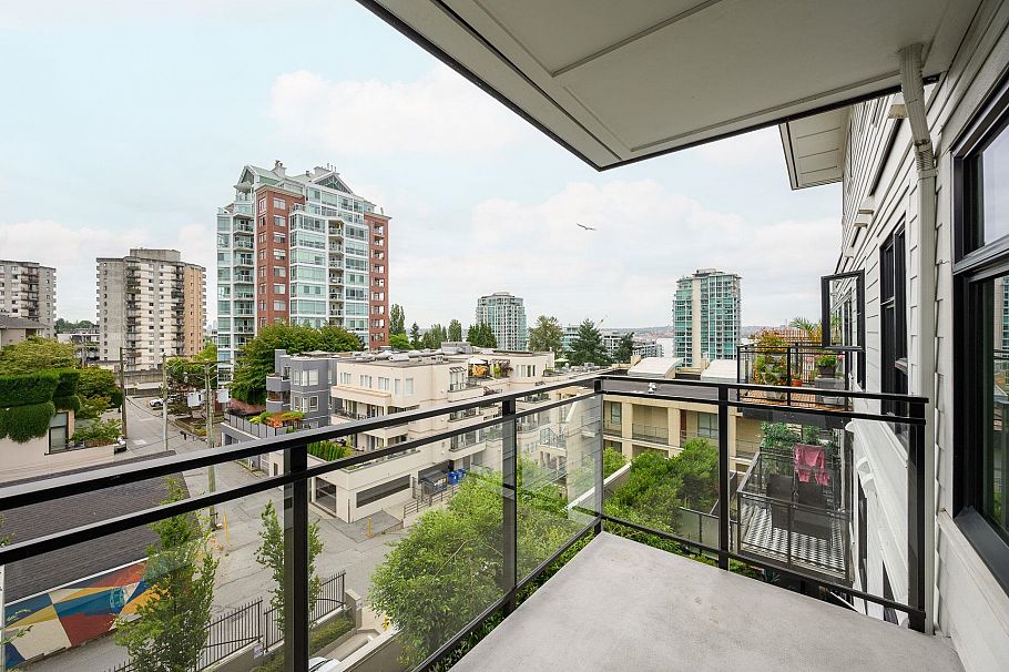 414 111 E 3rd Street North Vancouver, BC - 17