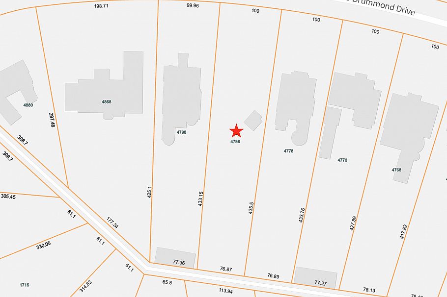 4786 Drummond Drive Vancouver, BC - 1