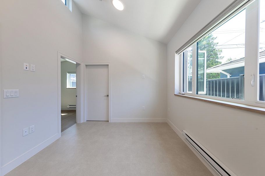 432 E 46th Avenue Vancouver, BC - 21