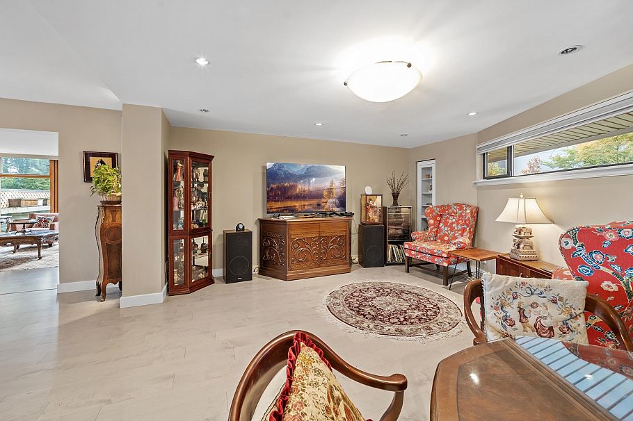 404 4900 Cartier Street Vancouver, BC - 4