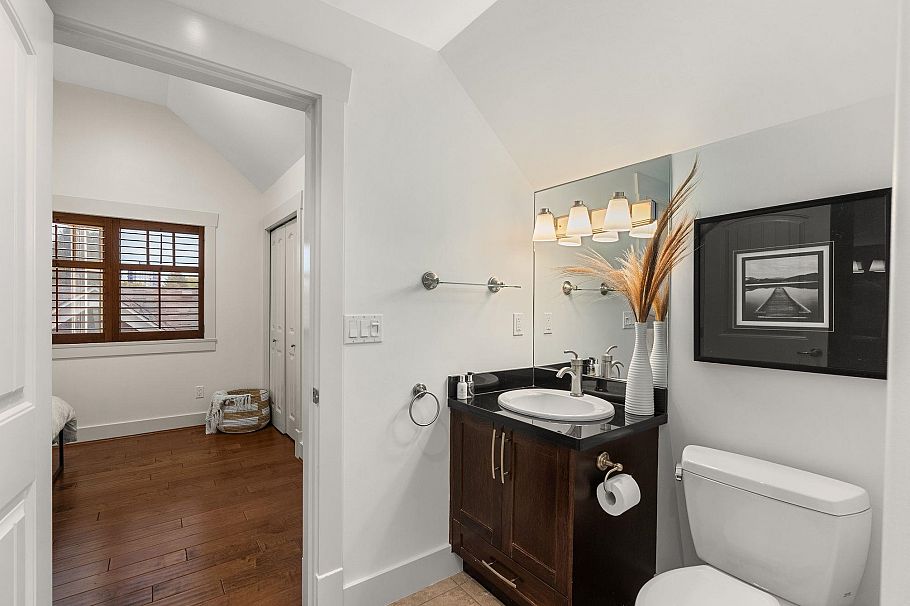 1881 W 13th Avenue Vancouver, BC - 28