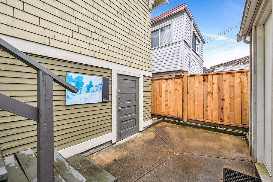 4605 Fraser Street Vancouver, BC - 21