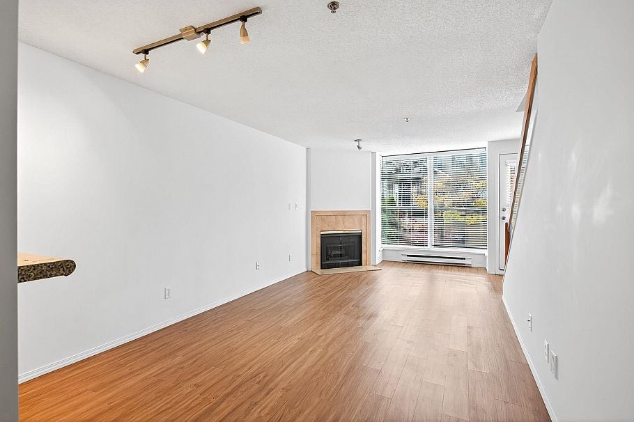 3019 Laurel Street Vancouver, BC - 11