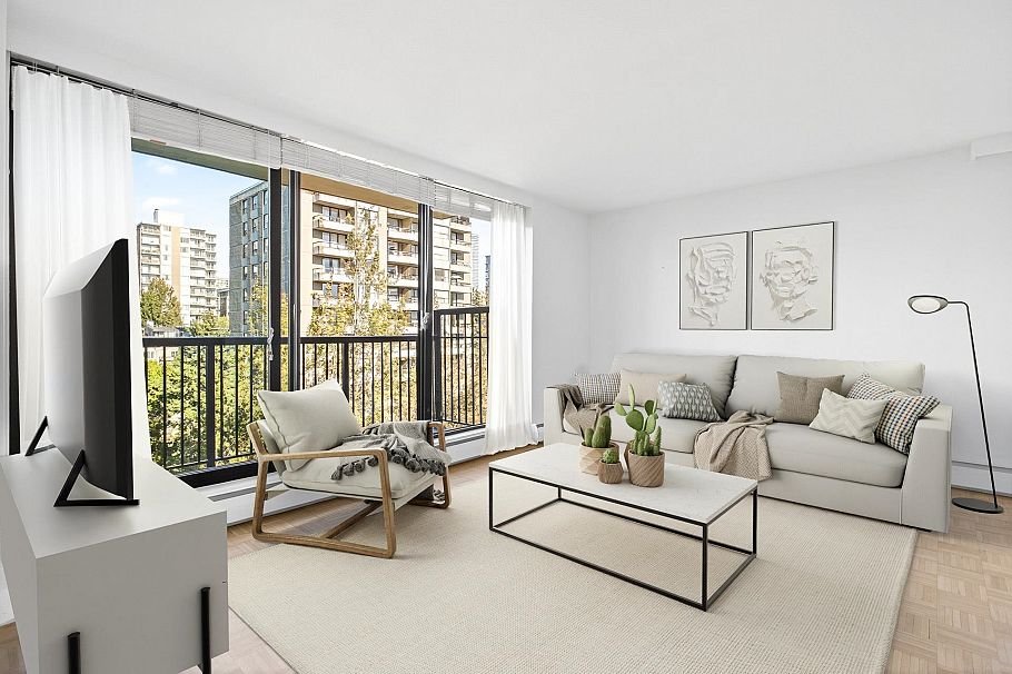 804 1330 Harwood Street Vancouver, BC - 1