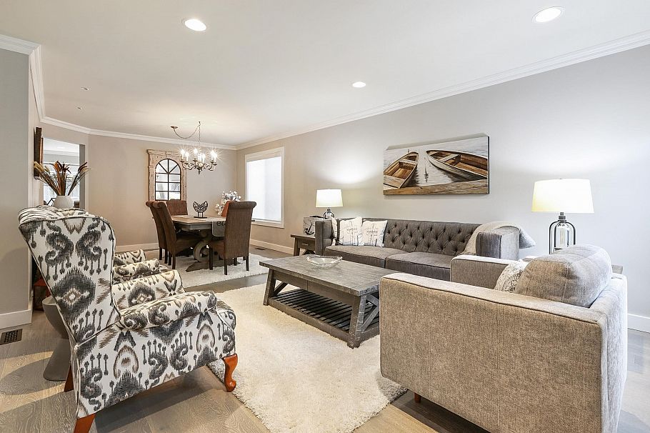 1076 Clements Avenue North Vancouver, BC - 4