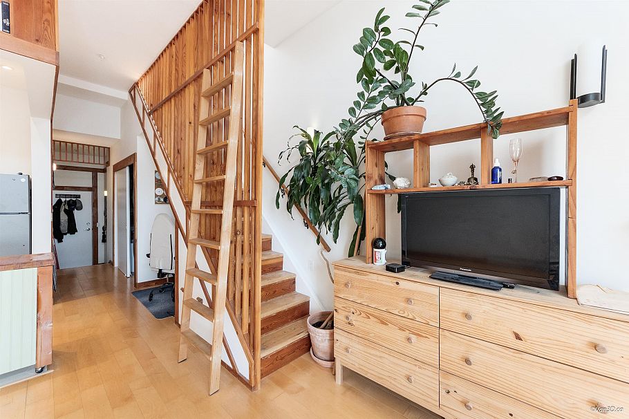 307 980 W 22nd Avenue Vancouver, BC - 8