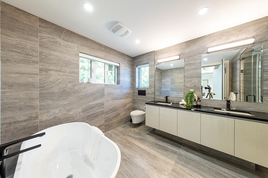 432 E 46th Avenue Vancouver, BC - 13