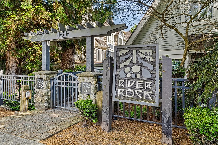 1 995 Lynn Valley Road North Vancouver, BC - 31