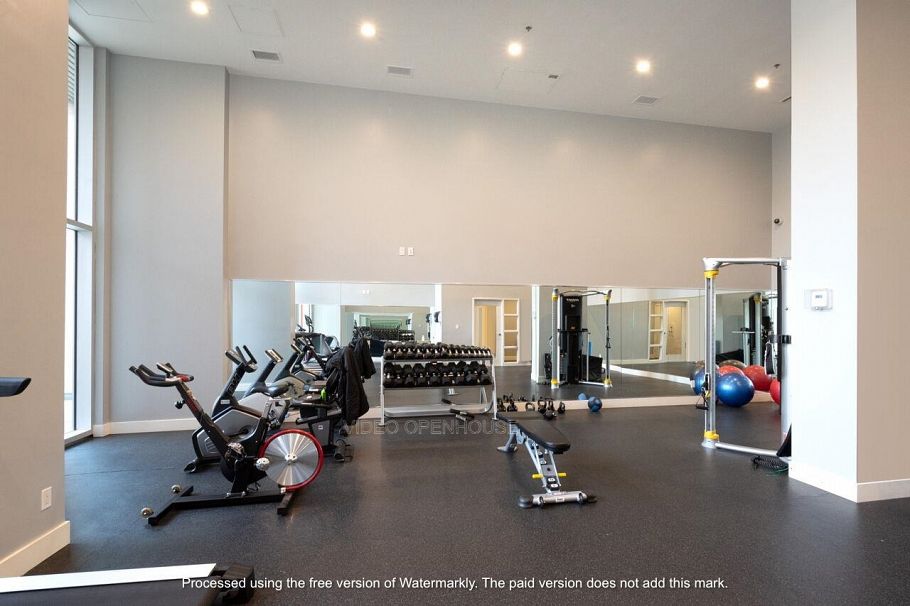 2063 W 10th Avenue Vancouver, BC - 18