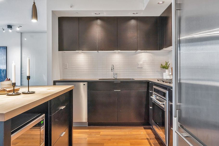 1003 1055 Homer Street Vancouver, BC - 12