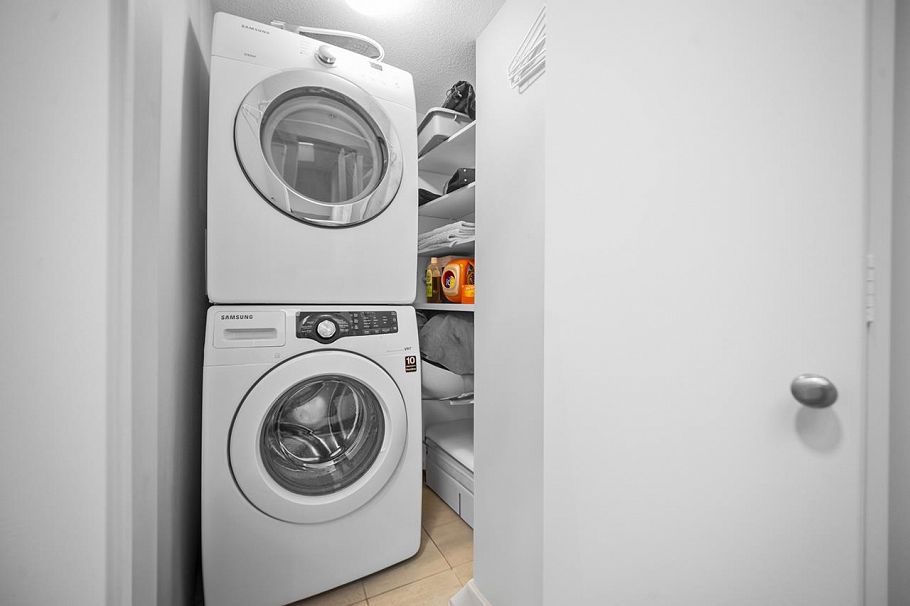 PH1003 1288 Marinaside Crescent Vancouver, BC - 17