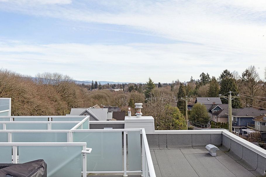 307 980 W 22nd Avenue Vancouver, BC - 21