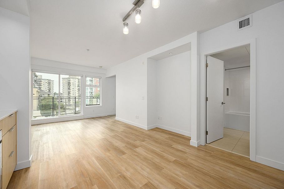 414 111 E 3rd Street North Vancouver, BC - 7