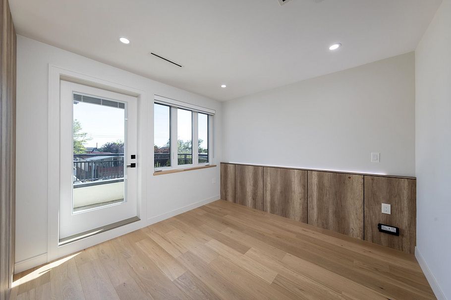 432 E 46th Avenue Vancouver, BC - 11