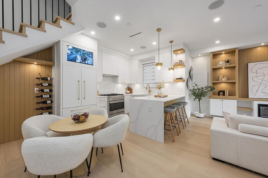 1 4855 Dumfries Street Vancouver, BC - 9