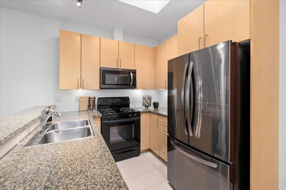 412 2065 W 12th Avenue Vancouver, BC - 7