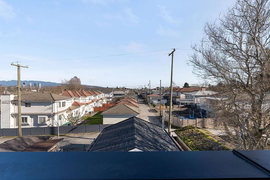 4014 Rupert Street Vancouver, BC - 24