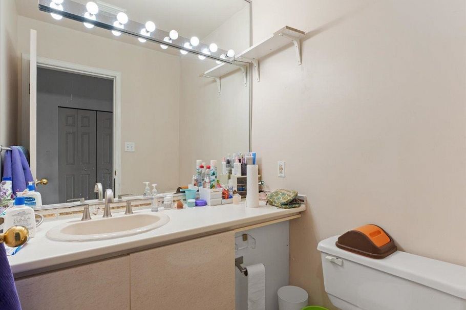 6288 Cambie Street Vancouver, BC - 12