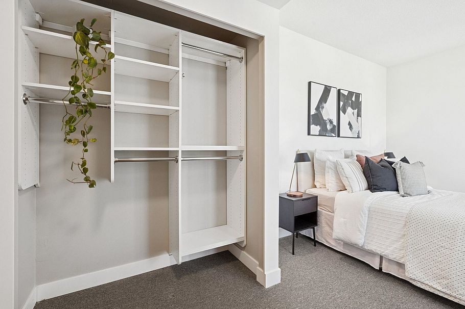 1907 138 E Esplanade Esplanade North Vancouver, BC - 24