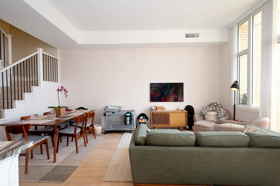 2063 W 10th Avenue Vancouver, BC - 5