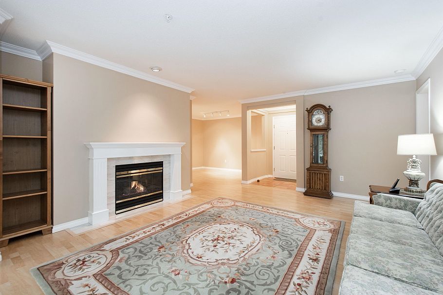 105 3680 Banff Court North Vancouver, BC - 6