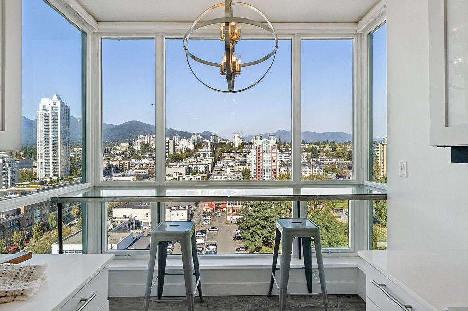 1907 138 E Esplanade Esplanade North Vancouver, BC - 19