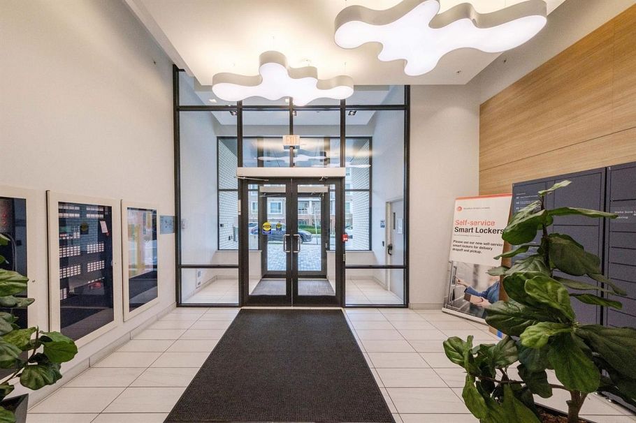 2101 5470 Ormidale Street Vancouver, BC - 2