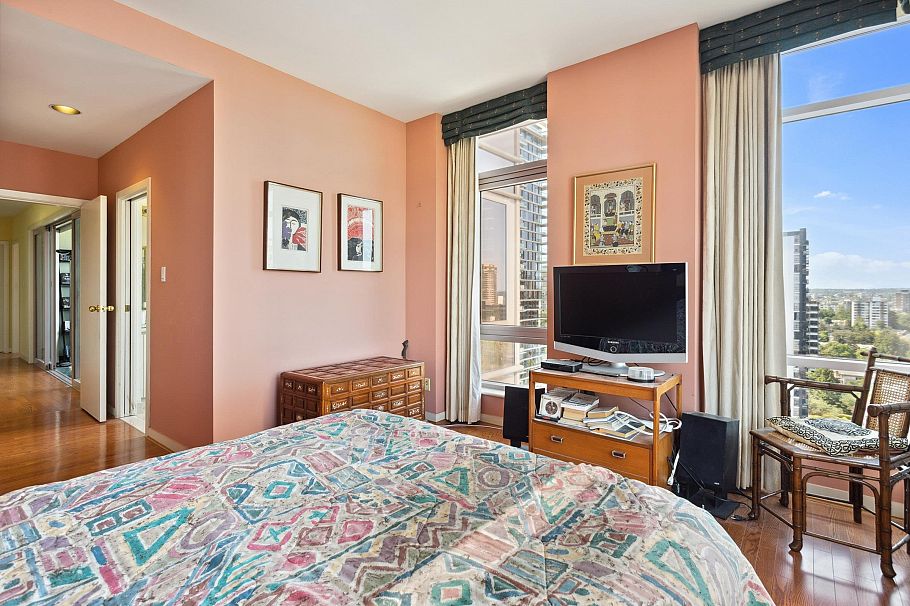 13C 1500 Alberni Street Vancouver, BC - 23