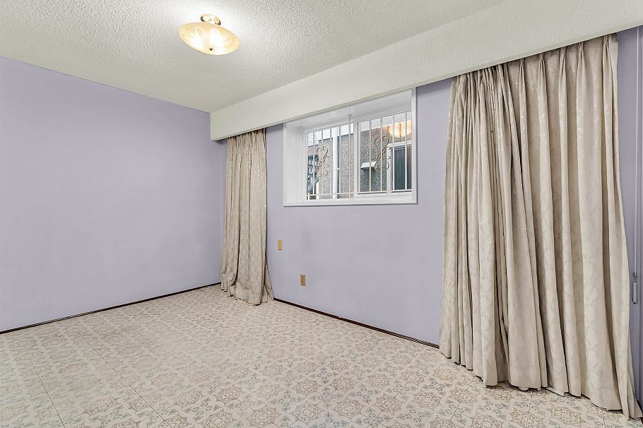 85 W 63rd Avenue Vancouver, BC - 10