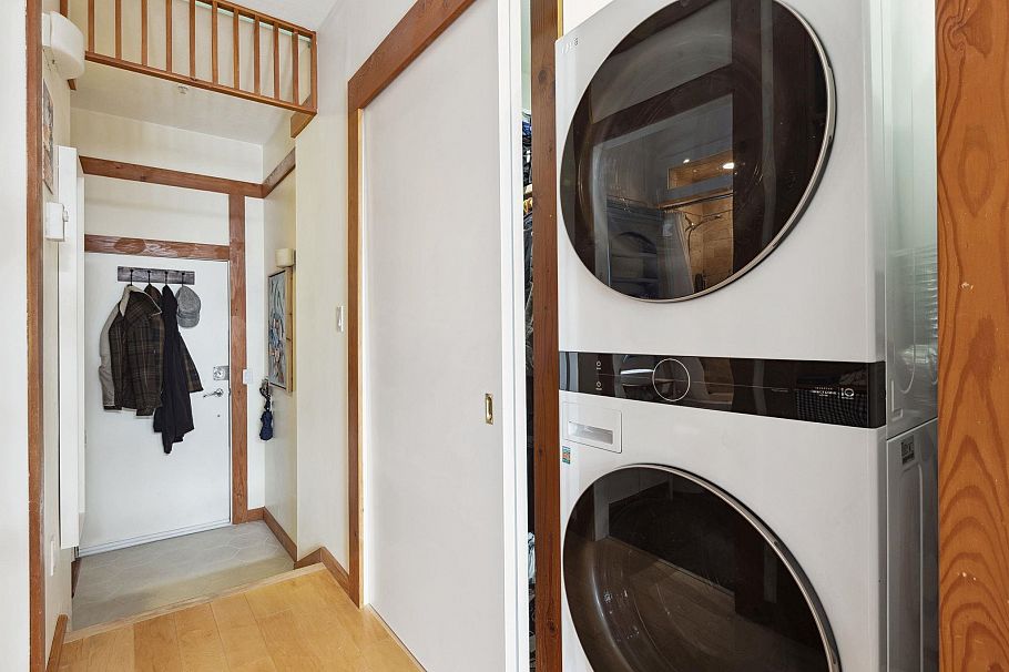 307 980 W 22nd Avenue Vancouver, BC - 16