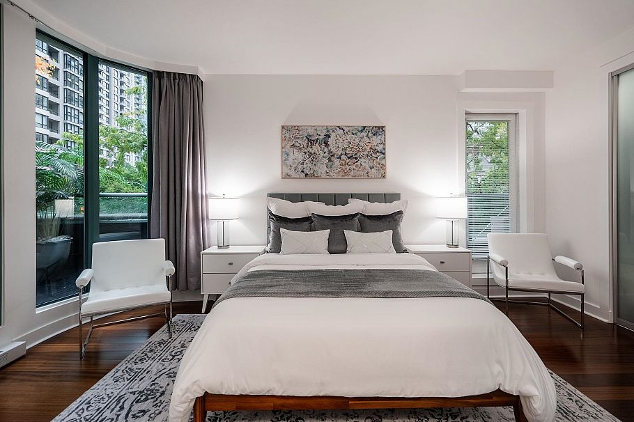 898 Hamilton Street Vancouver, BC - 32