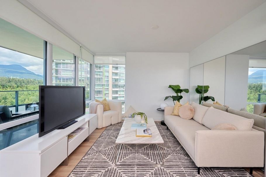 1701 1500 Fern Street North Vancouver, BC - 3