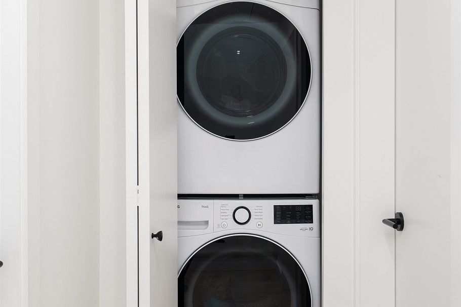 228 650 E 2nd Street North Vancouver, BC - 28