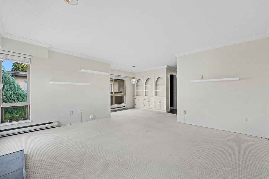 306 1260 W 10th Avenue Vancouver, BC - 3