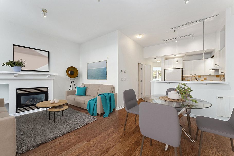 1 995 Lynn Valley Road North Vancouver, BC - 4