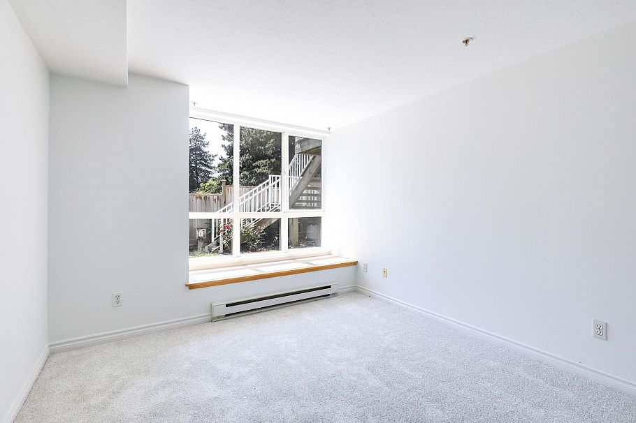 1 995 Lynn Valley Road North Vancouver, BC - 18